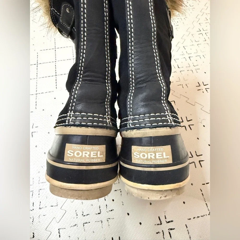 Sorel Joan of Arctic Waterproof Boot size‎ 7  Black/ Quarry